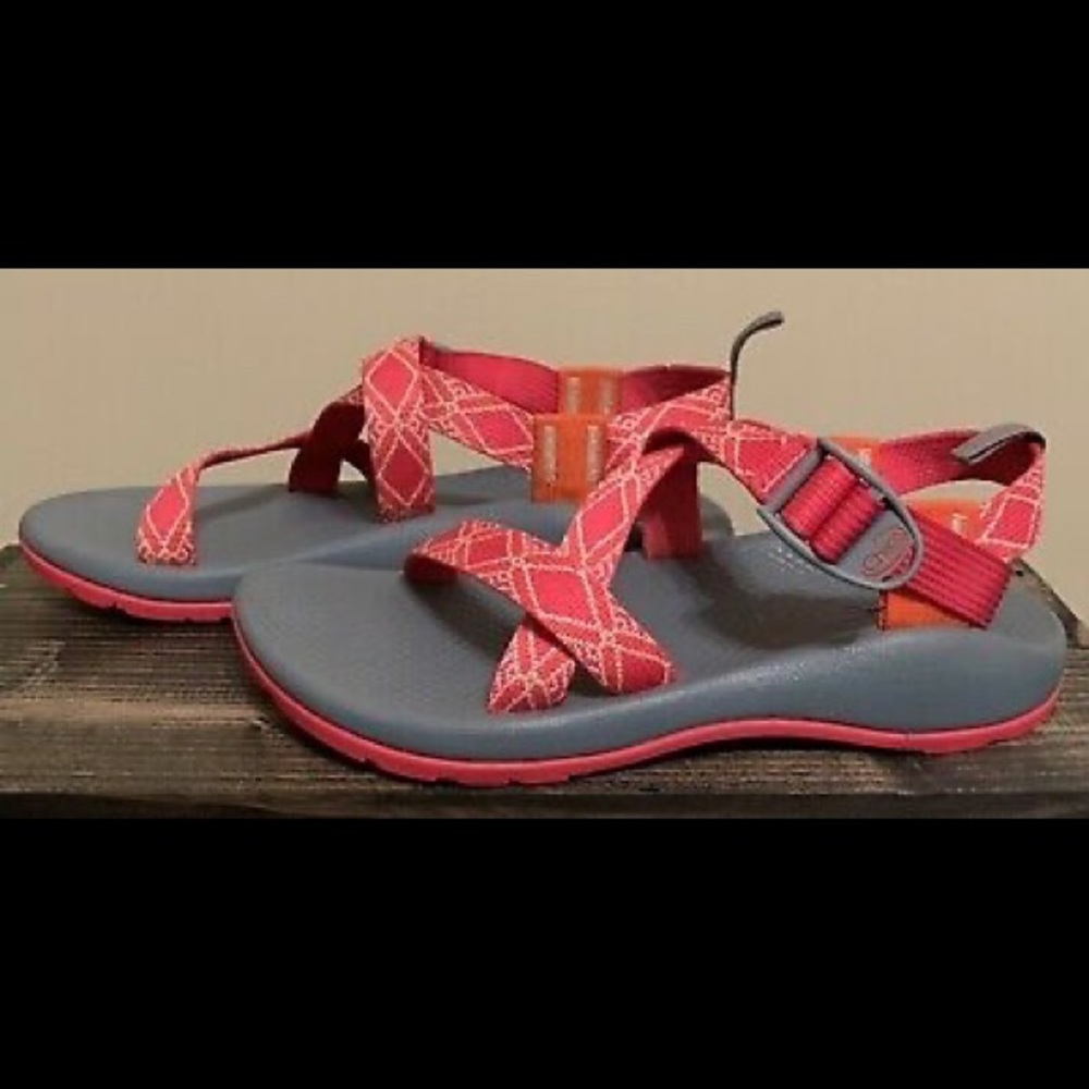 Chacos - Picture 2 of 2